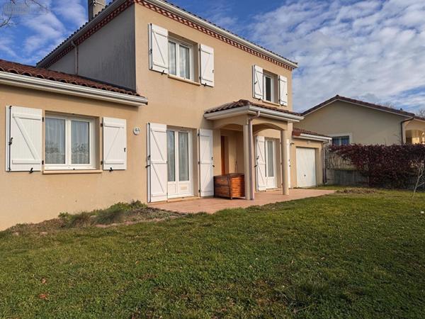 Maison à vendre à Figeac dans le Lot (46100), ref : MAIS155
