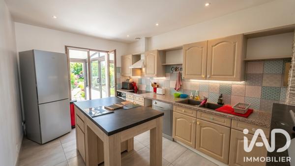 Maison à vendre 4 pièces 82 m² Nîmes