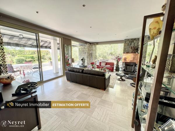 Villa d’exception 225 m², 2 600 m² de terrain !