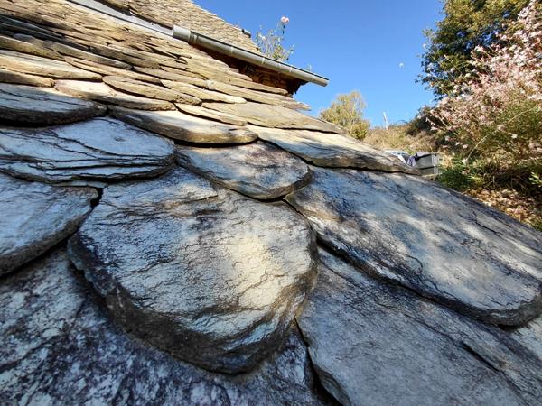 Maison de caractère avec vue imprenable sur la vallée du Lot – Vieillevie (15)