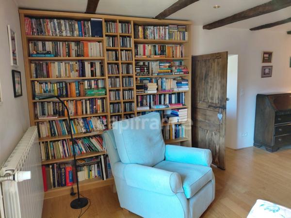 Maison de caractère avec vue imprenable sur la vallée du Lot – Vieillevie (15)