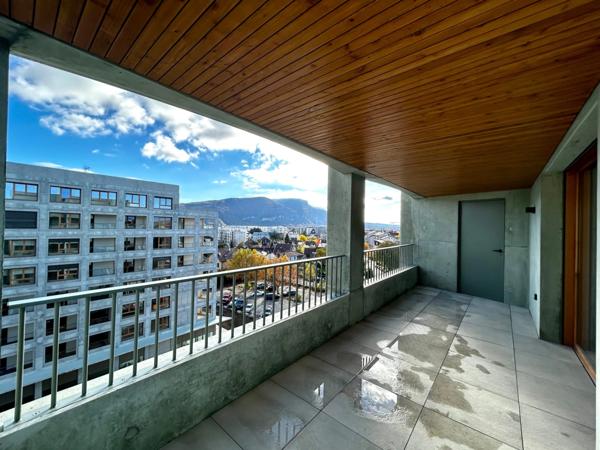 Appartement à louer 2 pièces meublé avec balcon et vue sur le Salève - AMBILLY (74)