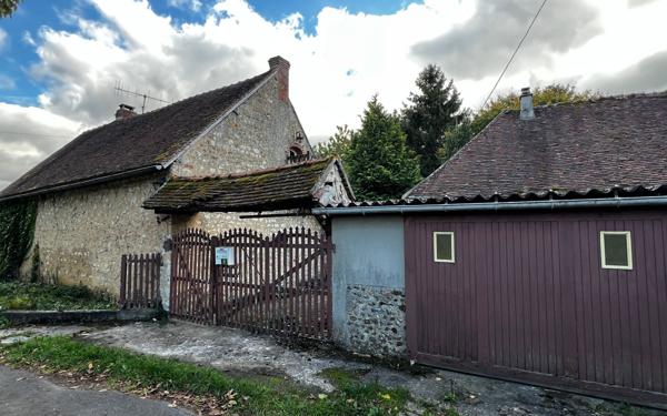 Maison à vendre    4 pièces • 78 m2 Bretoncelles