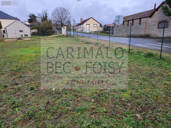 Terrain à Batir à vendre à Cloyes-les-Trois-Rivières dans l'Eure-et-Loir (28220), ref : RCA/851