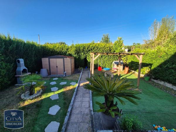 Maison à vendre 5 pièces 83m² Saintes (17100)