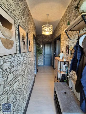 Maison à vendre 5 pièces 83m² Saintes (17100)