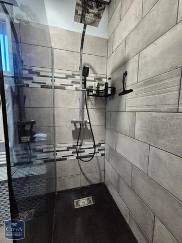 Maison à vendre 5 pièces 83m² Saintes (17100)