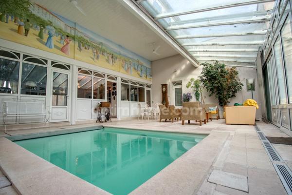 Villa d'architecte, 9 pièces, 4 Chambres - Périgny