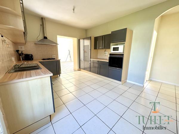 MAISON PLAIN-PIED - 4 CHAMBRES - JARDIN