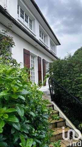 Maison 6 pièces de 166 m² à Caen (14000)