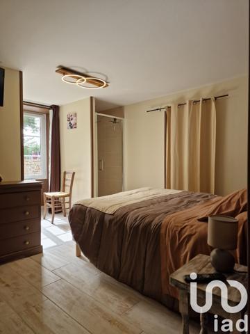 Maison à vendre 11 pièces 298 m² Lussac-les-Châteaux