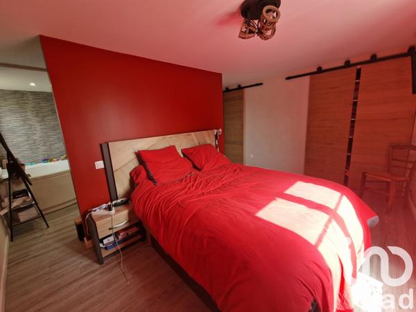 Maison à vendre 11 pièces 298 m² Lussac-les-Châteaux