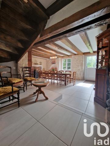 Maison à vendre 11 pièces 298 m² Lussac-les-Châteaux