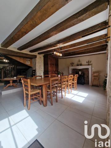 Maison à vendre 11 pièces 298 m² Lussac-les-Châteaux