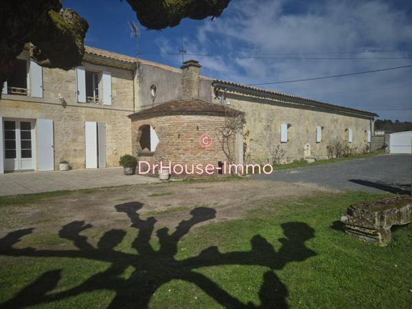 Maison à vendre 12 pièces de 350 m²