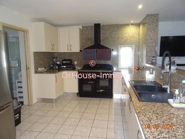 Maison à vendre 12 pièces de 350 m²