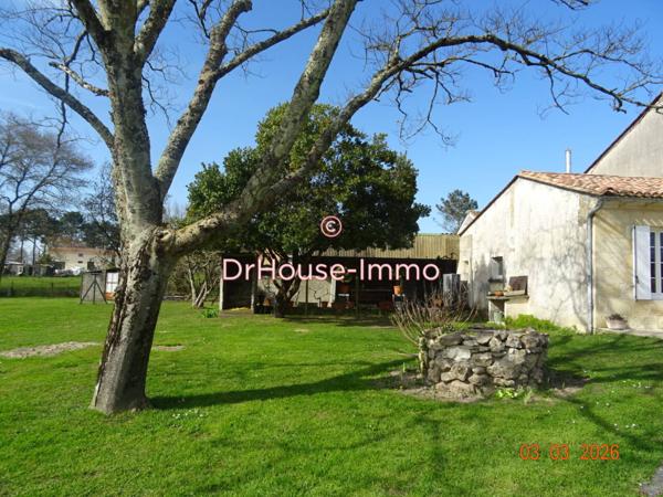 Maison à vendre 12 pièces de 350 m²