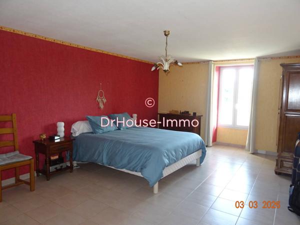 Maison à vendre 12 pièces de 350 m²