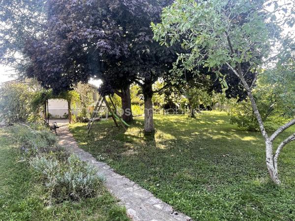 Maison en pierre de 104 m²