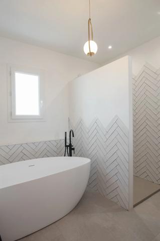 Villa contemporaine 5 pièces – 138 m² – Aigues-Mortes – Quartier des Marinas