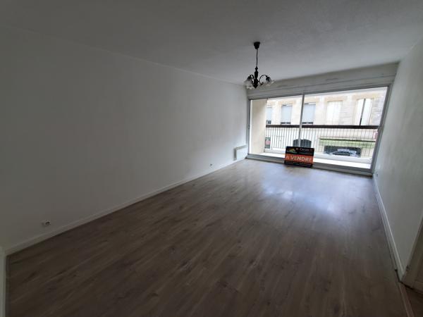 Appartement 3 pièces avec balcon et parking au centre ville de MARMANDE