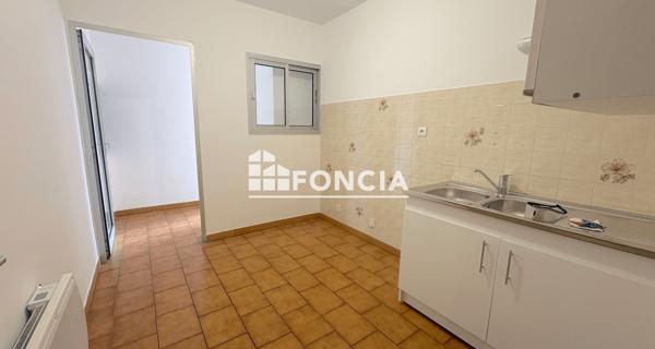 Location Appartement 2 pièces 55 m² - Carpentras 84200