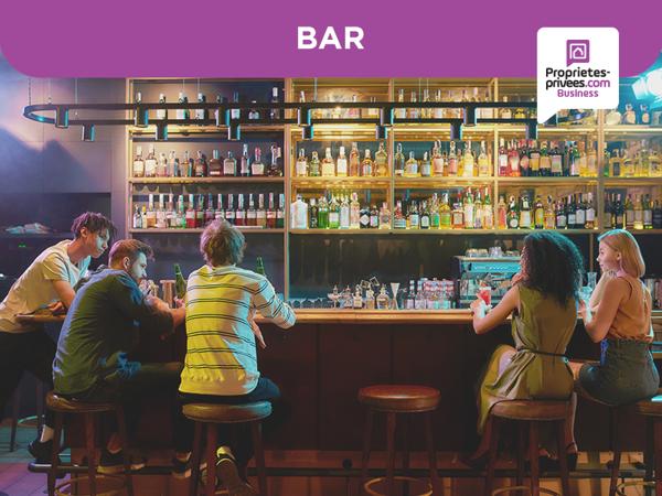 75005 PARIS MOUFFETARD - BAR LICENCE IV 83M² CARREZ