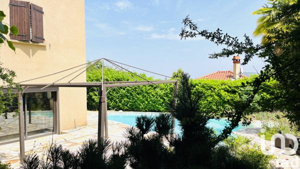 Maison à vendre 8 pièces 275 m² Bessenay