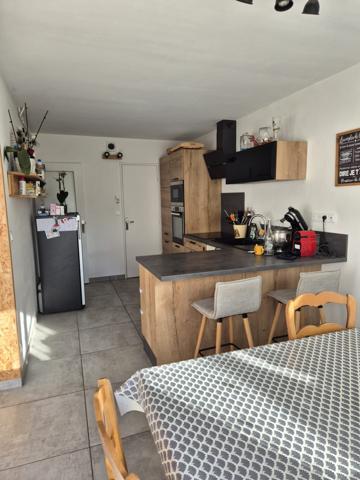 Guilherand-Granges (07500) Maison familiale avec jardin à Guilherand-Granges