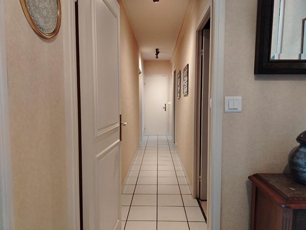 Appartement Joue Les Tours 5 pièce(s) 90m2 Résidence La Grange