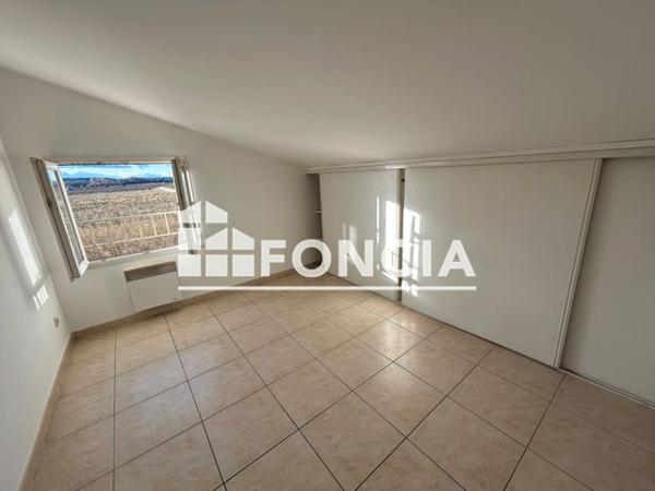 Location Appartement 3 pièces 70 m² - 117-119 IMPASSE DES COLETTES Chusclan 30200