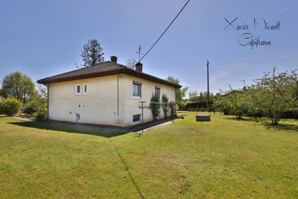 Maison à vendre 5 pièces proche de PONT DE VAUX (01)
