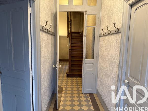 Maison à vendre 8 pièces 195 m² Dompierre-sur-Besbre