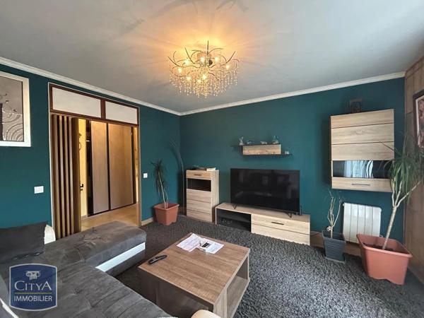 Appartement à louer 3 pièces 64.9m² Chambéry (73000)