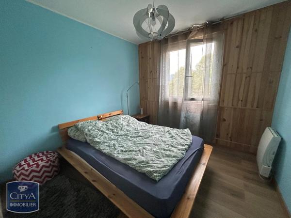 Appartement à louer 3 pièces 64.9m² Chambéry (73000)