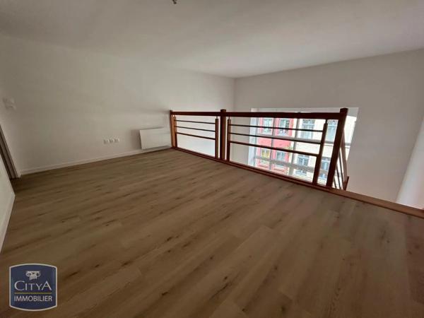 Appartement à louer 2 pièces 45.85m² Roubaix (59100)