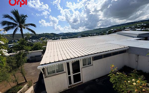 Maison à vendre    5 pièces •  Saint-Paul