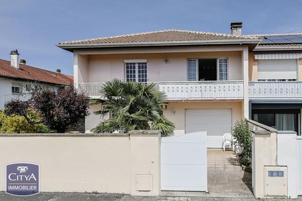 Maison à vendre 7 pièces 134m² Pau (64000)