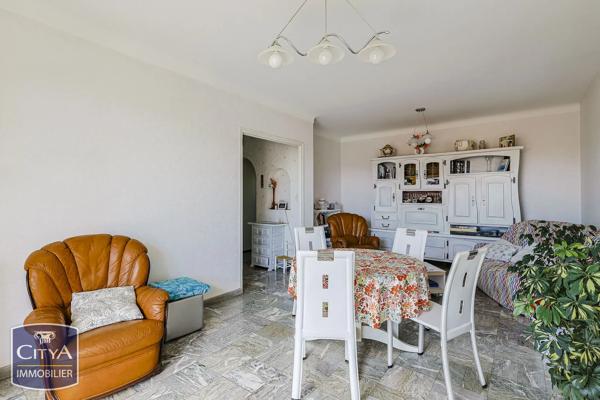Maison à vendre 7 pièces 134m² Pau (64000)