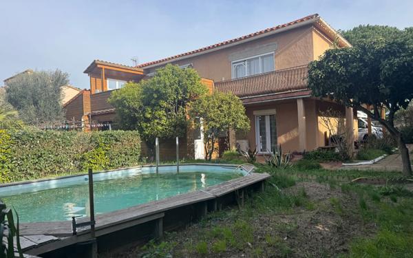 Maison à vendre    6 pièces •  Sainte-Marie