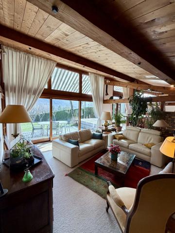 Bourg-Saint-Maurice (73700) MAISON D'ARCHITECTE DE PLAIN-PIED 135M2 HABITABLE