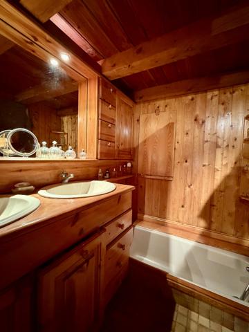 Bourg-Saint-Maurice (73700) MAISON D'ARCHITECTE DE PLAIN-PIED 135M2 HABITABLE