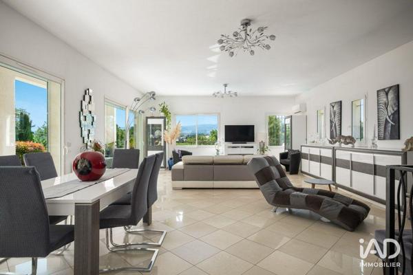 Maison à vendre 5 pièces 180 m² Mougins