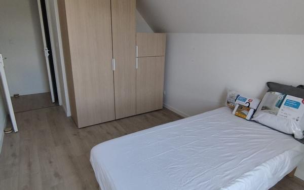 Maison à louer    5 pièces •  Berville-sur-Mer