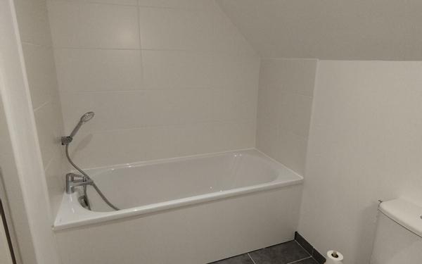 Maison à louer    5 pièces •  Berville-sur-Mer