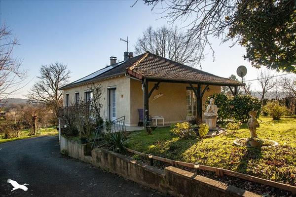 Maison à vendre |  Saint-Pardoux-la-Rivière |  6 pièces | 120 m²
