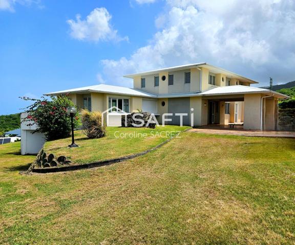 Propriété d’exception avec vue mer et dépendance – Quartier Grand Fonds, Case-Pilote