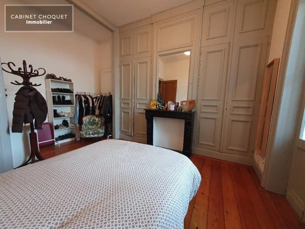 CHARMANT F2 AVEC CAVE A LOUER - LILLE SAINT MICHEL - 43 m 2 - 768 € charges comprises par mois