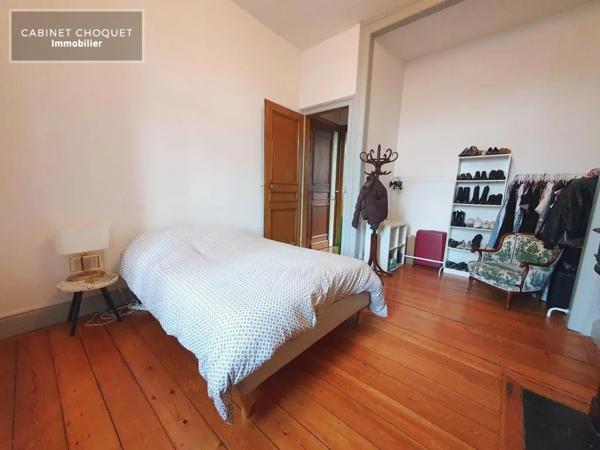CHARMANT F2 AVEC CAVE A LOUER - LILLE SAINT MICHEL - 43 m 2 - 768 € charges comprises par mois