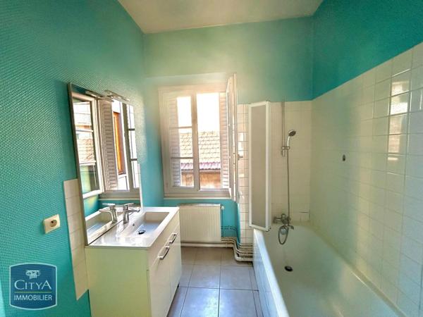 Appartement à louer 3 pièces 64.62m² Bourg-en-Bresse (01000)
